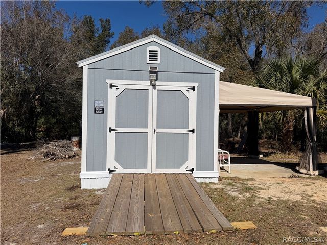 10320 W Pamondeho Circle, Crystal River, FL 34428