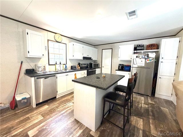 10320 W Pamondeho Circle, Crystal River, FL 34428