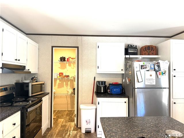 10320 W Pamondeho Circle, Crystal River, FL 34428