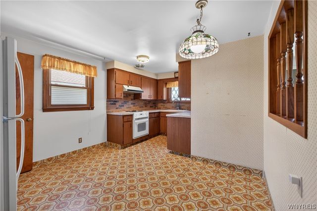 2918 Seneca Avenue, Niagara Falls, NY 14305