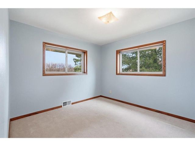 783 Mc Cutcheon Road, Hudson, WI 54016
