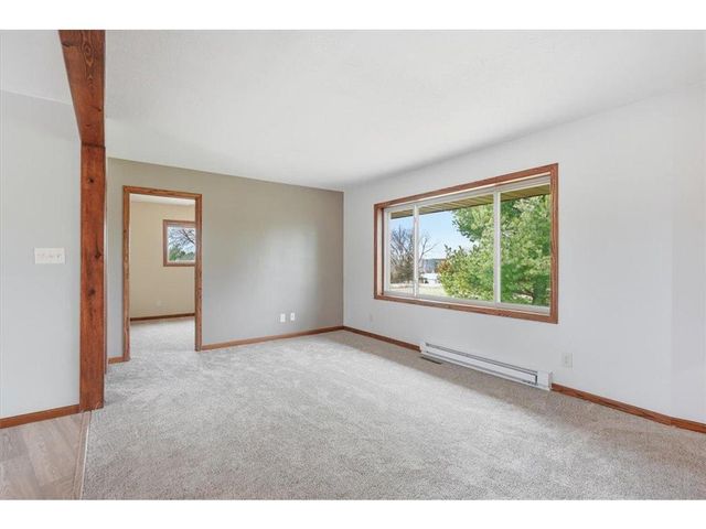 783 Mc Cutcheon Road, Hudson, WI 54016