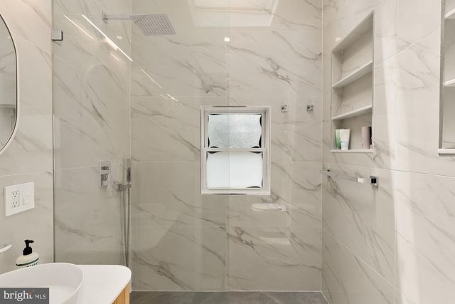 1608 5TH ST NW, Washington, DC 20001