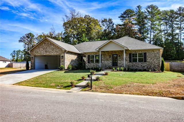 5200 Summerfield Dr E, Tuscaloosa, AL 35404