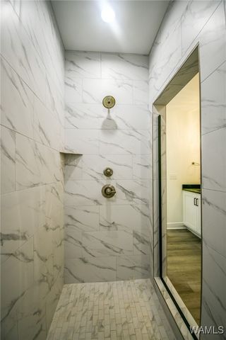 5200 Summerfield Dr E, Tuscaloosa, AL 35404