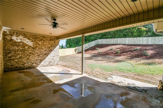 5200 Summerfield Dr E, Tuscaloosa, AL 35404