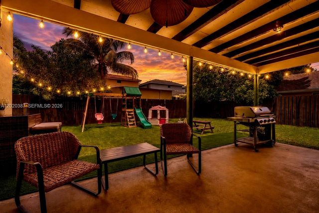 5121 NW 87th Ave, Lauderhill, FL 33351