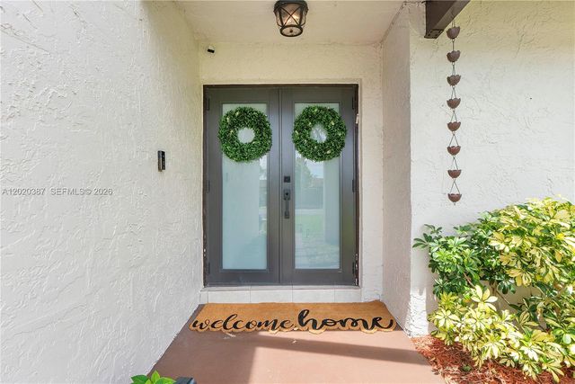 5121 NW 87th Ave, Lauderhill, FL 33351