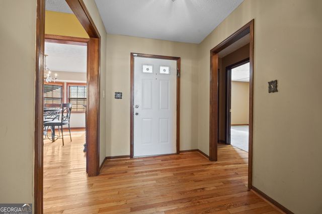 180 Oak Leaf Drive, Stockbridge, GA 30281