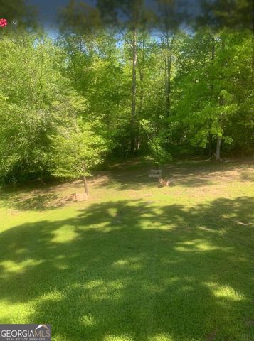 180 Oak Leaf Drive, Stockbridge, GA 30281