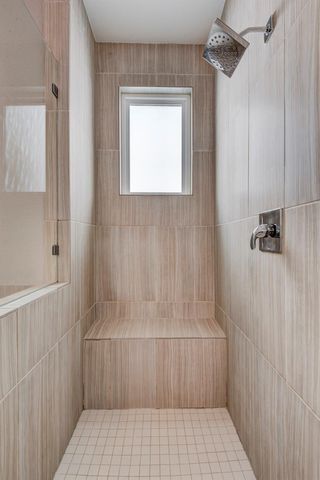 1220 Summer Street, Houston, TX 77007