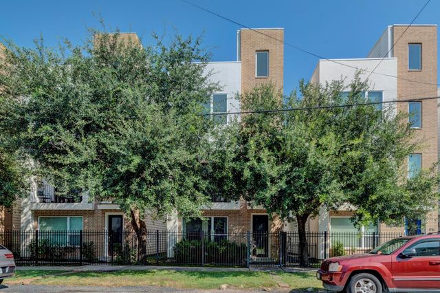 1220 Summer Street, Houston, TX 77007