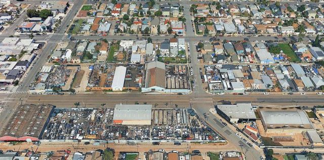 2866 Commercial St., San Diego, CA 92113