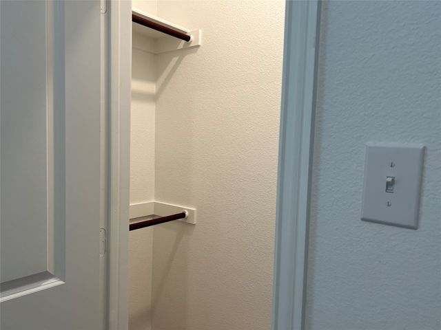5484 Montrose Drive, Forney, TX 75126