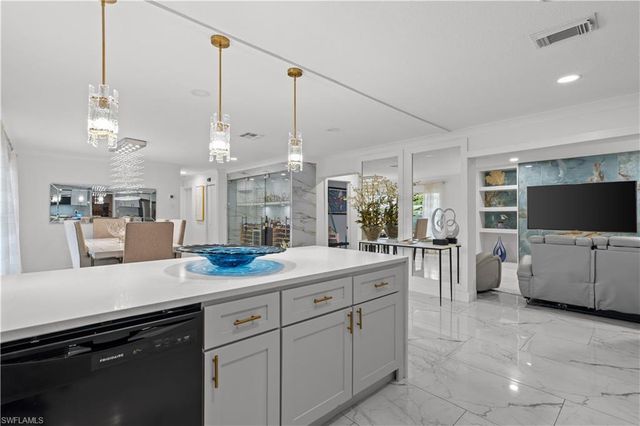 4350 Orangewood AVE, Fort Myers, FL 33901