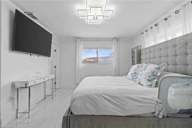 4350 Orangewood AVE, Fort Myers, FL 33901