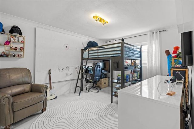 4350 Orangewood AVE, Fort Myers, FL 33901
