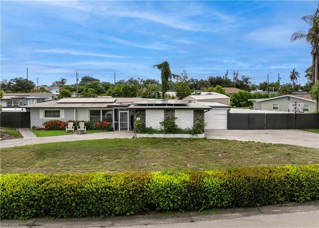 4350 Orangewood AVE, Fort Myers, FL 33901