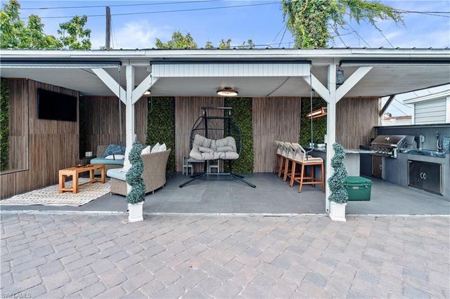 4350 Orangewood AVE, Fort Myers, FL 33901