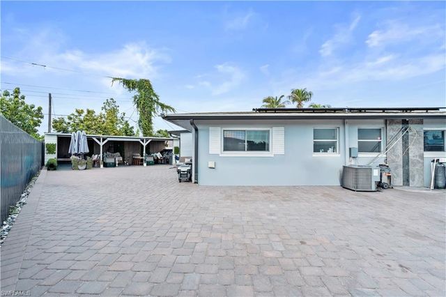 4350 Orangewood AVE, Fort Myers, FL 33901