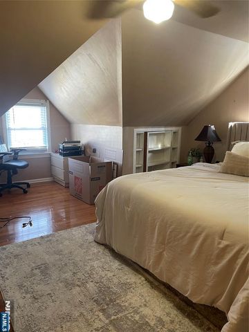 16 Brookside Avenue, Pequannock Township, NJ 07444