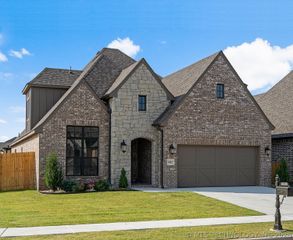 5422 E 126th Street S, Bixby, OK 74008