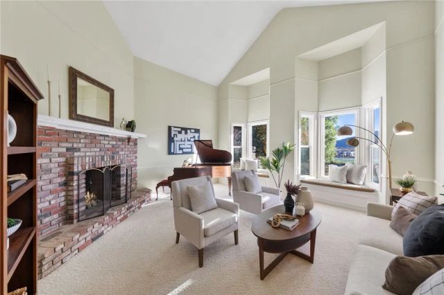 30230 De Portola Road, Temecula, CA 92592