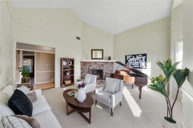 30230 De Portola Road, Temecula, CA 92592