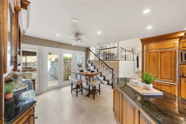 30230 De Portola Road, Temecula, CA 92592