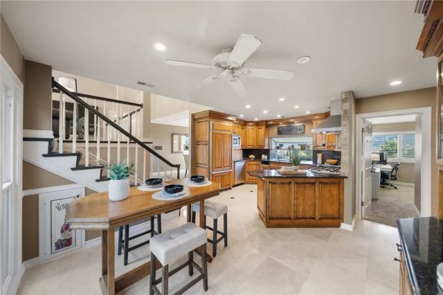 30230 De Portola Road, Temecula, CA 92592