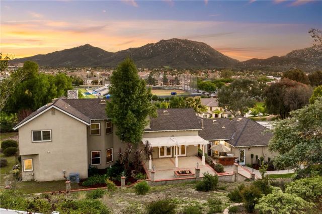 30230 De Portola Road, Temecula, CA 92592