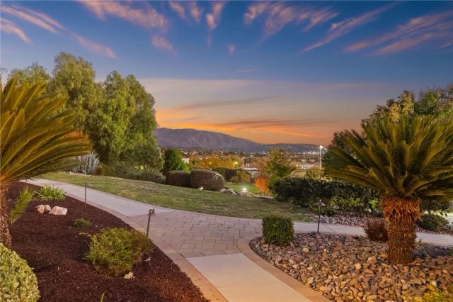 30230 De Portola Road, Temecula, CA 92592