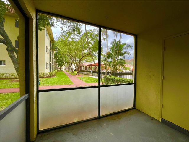 257 S Cypress Road 414, Pompano Beach, FL 33060
