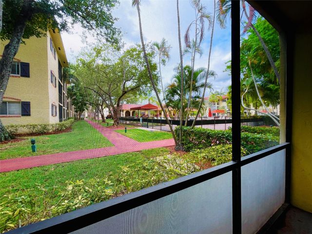 257 S Cypress Road 414, Pompano Beach, FL 33060