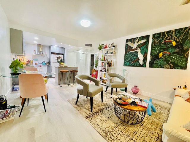 257 S Cypress Road 414, Pompano Beach, FL 33060