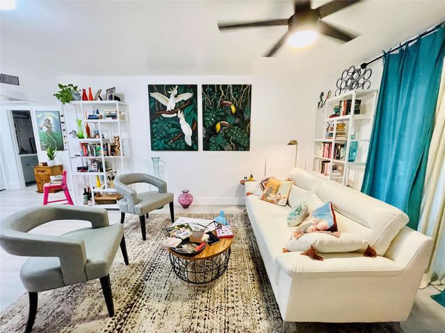 257 S Cypress Road 414, Pompano Beach, FL 33060