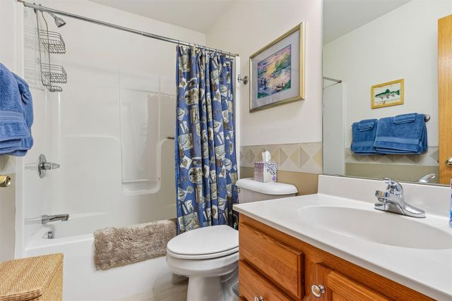 613 Trail Ridge Road, Indianola, IA 50125