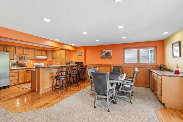 613 Trail Ridge Road, Indianola, IA 50125