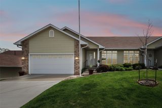 613 Trail Ridge Road, Indianola, IA 50125