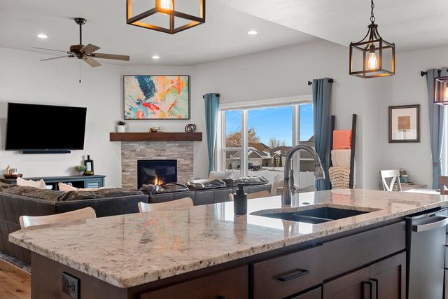 2885 SUSSEX ROAD, Green Bay, WI 54311