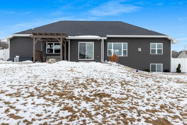 2885 SUSSEX ROAD, Green Bay, WI 54311