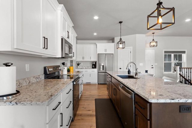 2885 SUSSEX ROAD, Green Bay, WI 54311