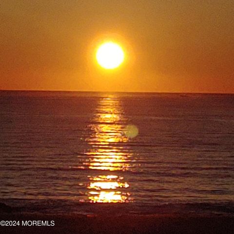 445 S Riverside Drive, Neptune Township, NJ 07753