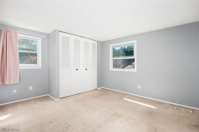 1055 Gentry Drive, Medina, OH 44256