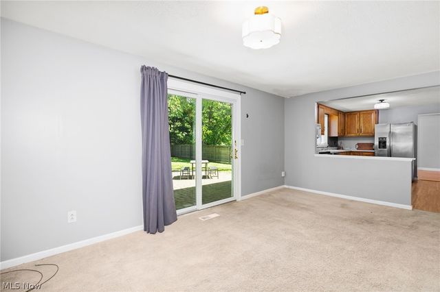 1055 Gentry Drive, Medina, OH 44256