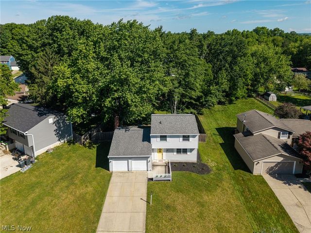 1055 Gentry Drive, Medina, OH 44256