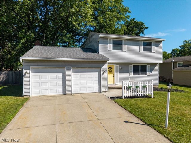 1055 Gentry Drive, Medina, OH 44256