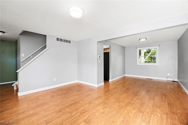 1055 Gentry Drive, Medina, OH 44256