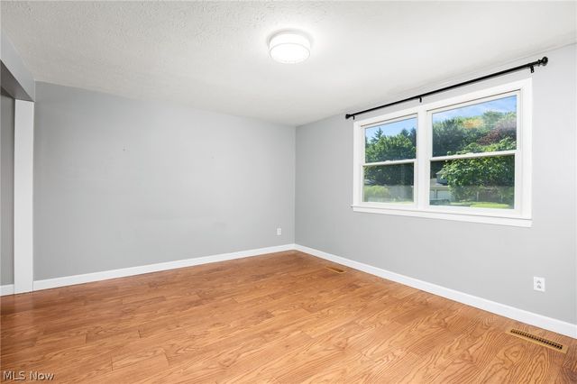 1055 Gentry Drive, Medina, OH 44256