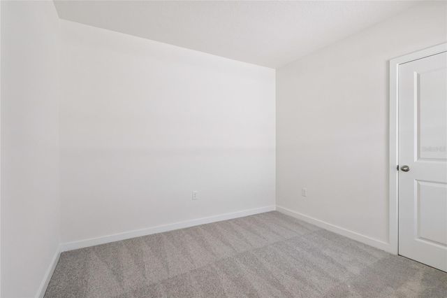 1925 DIAMOND HEAD CIRCLE, Haines City, FL 33844